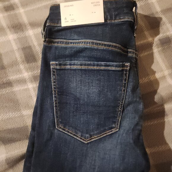 AE Jean's - Picture 2 of 2